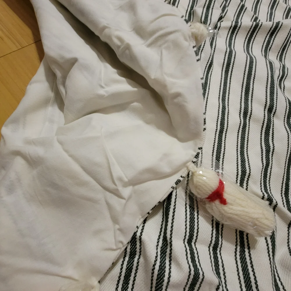 H&H Striped Christmas Tree Skirt 🎄 - Picture 9 of 10